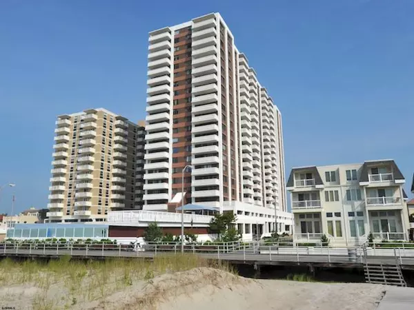 100 S Berkley #9J, Atlantic City, NJ 08401