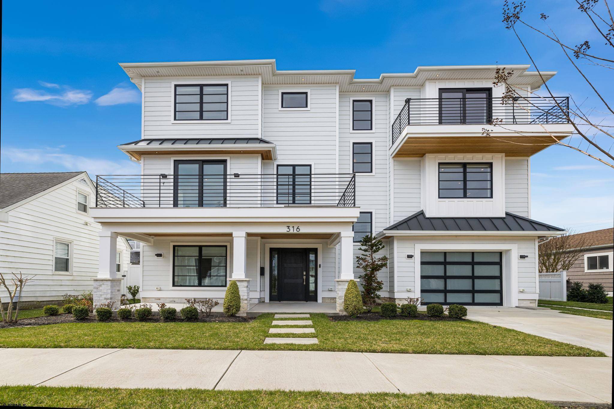 316 N Thurlow Ave, Margate, NJ 08402