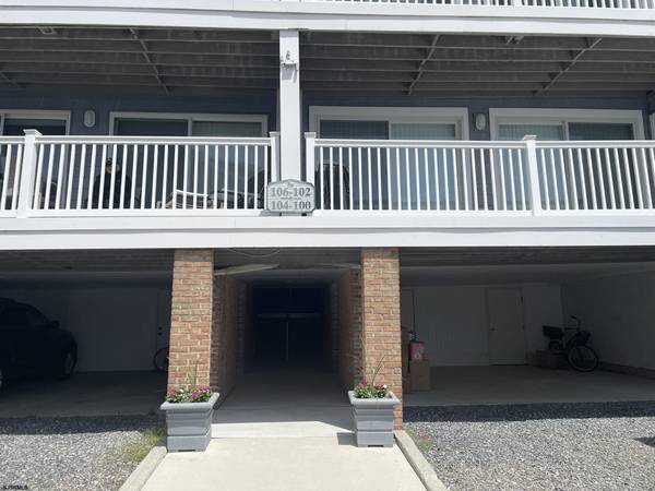 100 Limpet #100, Ocean City, NJ 08226