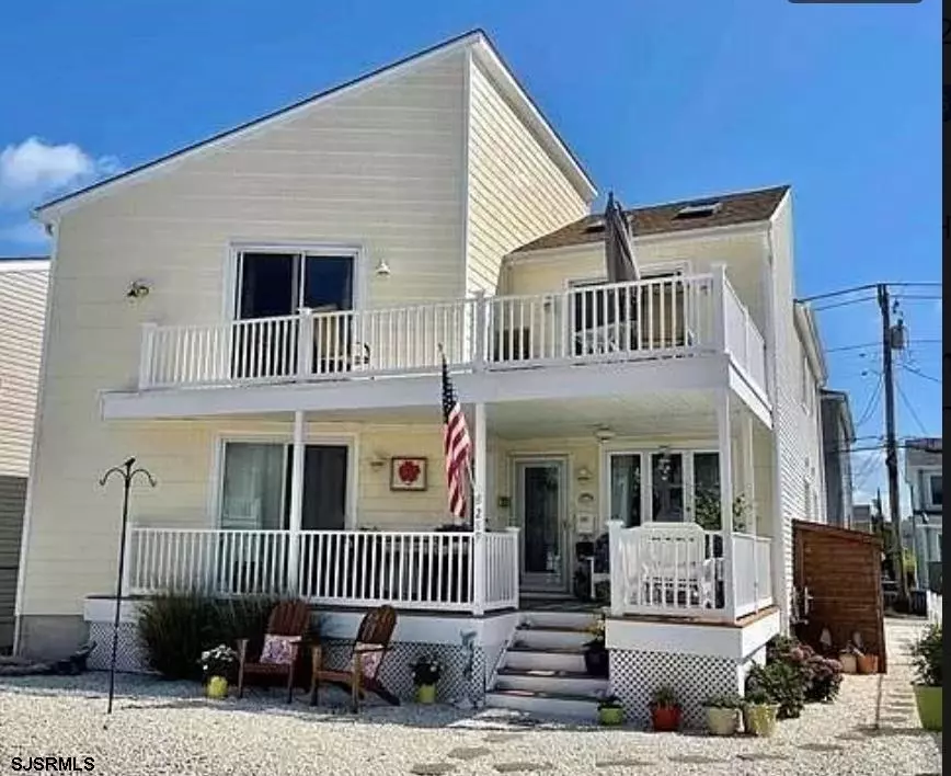 Brigantine, NJ 08203,289 40th St S #A