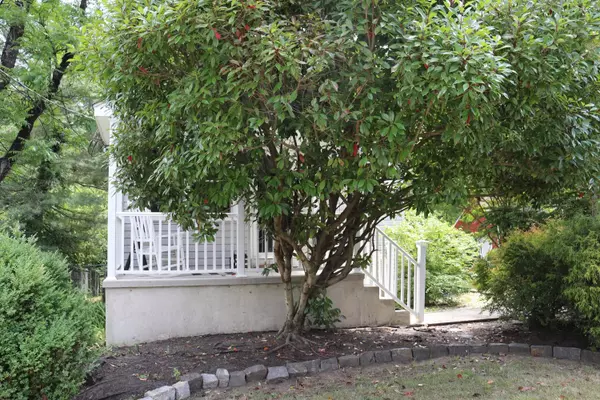 Moorestown, NJ 08057,516 Regenhard Ave