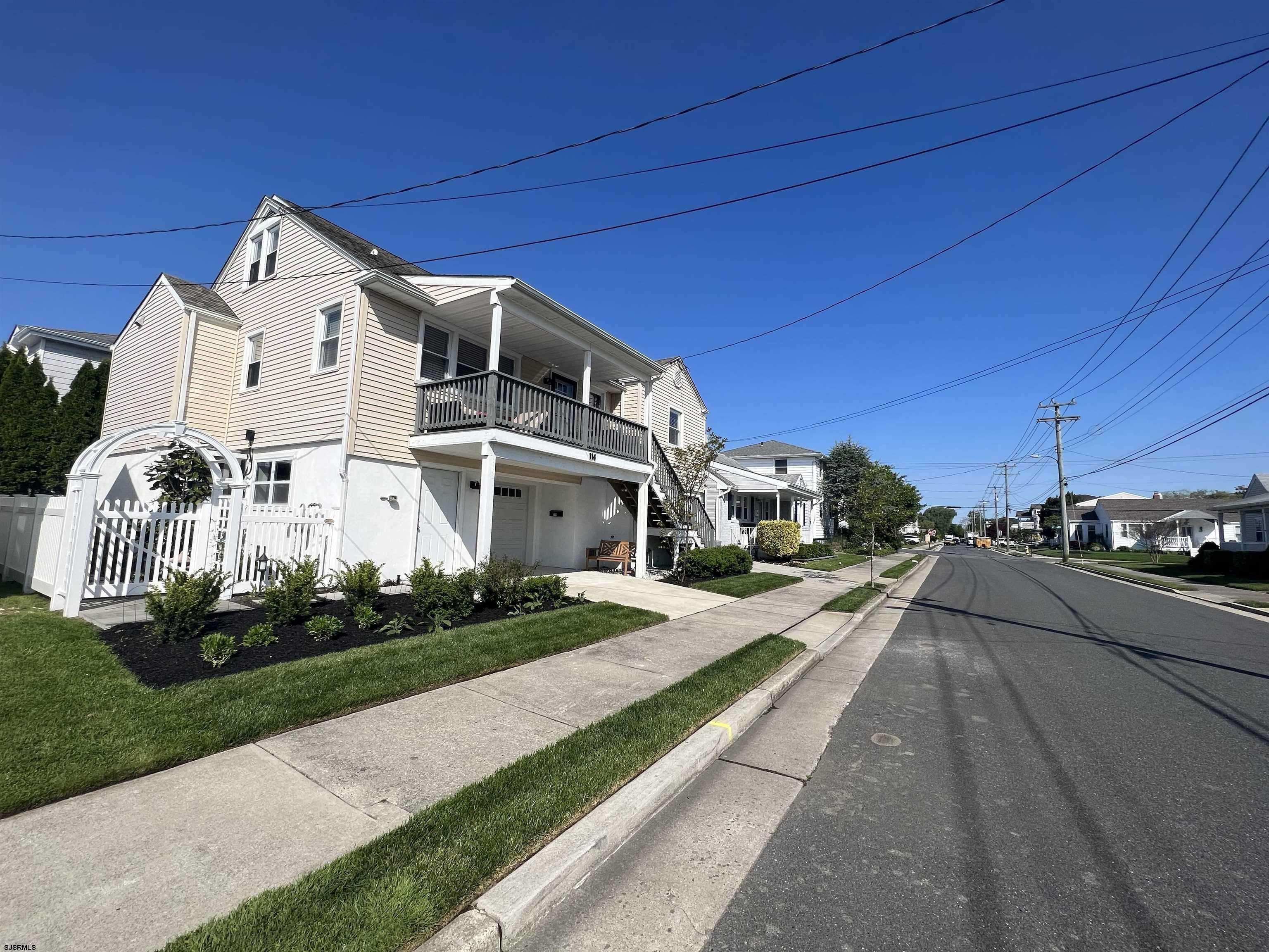 Margate, NJ 08402,114 N Argyle Ave