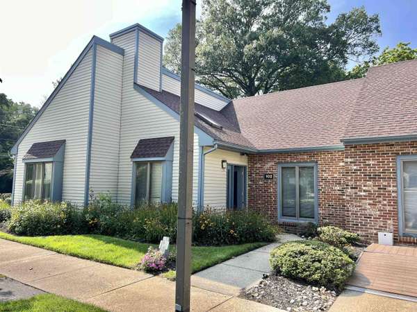 146 S Lakeview Dr, Gibbsboro, NJ 08026