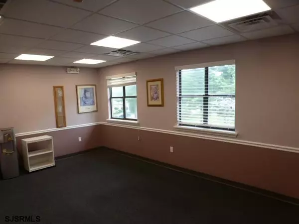 Somers Point, NJ 08244,408 BETHEL ROAD