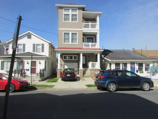 124 N Newport Ave, Ventnor, NJ 08406-2104