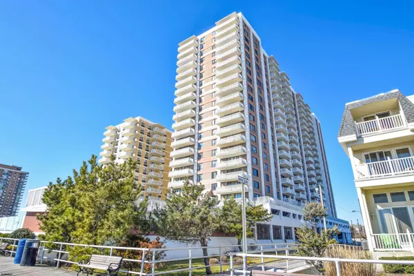 100 S Berkley #17M, Atlantic City, NJ 08401
