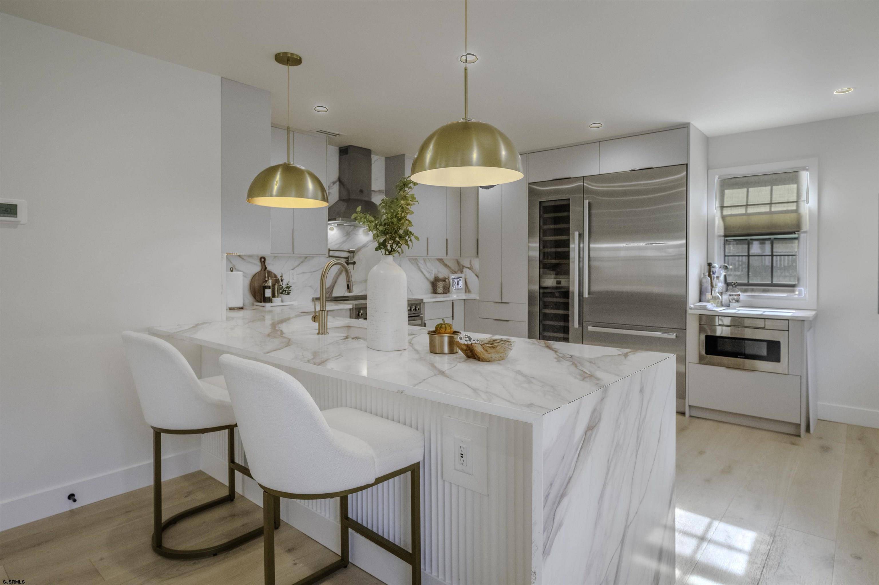 201 N Coolidge #A1, Margate, NJ 08402