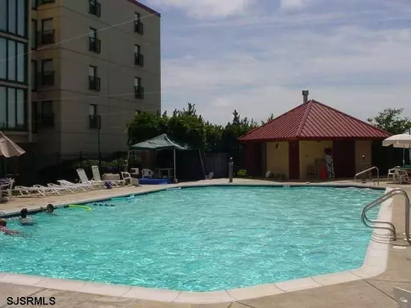 Brigantine, NJ 08203,4540 W Brigantine N408 Ave