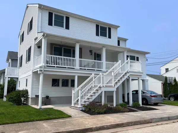 8503 Fremont Ave, Margate, NJ 08402-1426