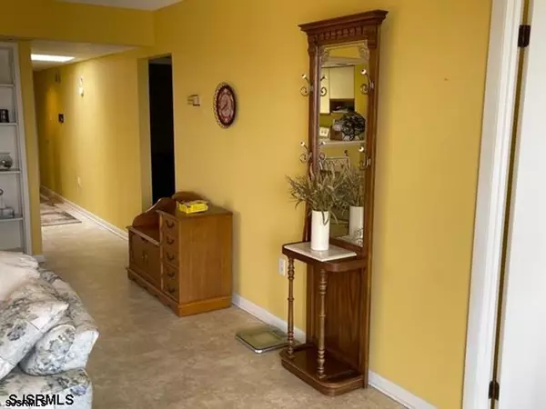 Brigantine, NJ 08203,4540 W Brigantine Ave Ave