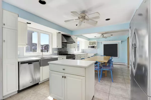 Brigantine, NJ 08203,2604 Bayshore Ave