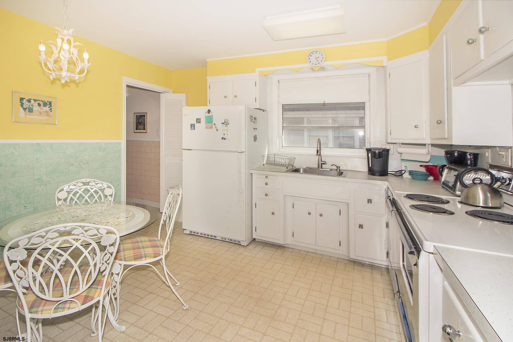 Margate, NJ 08402,33 N Gladstone Ave