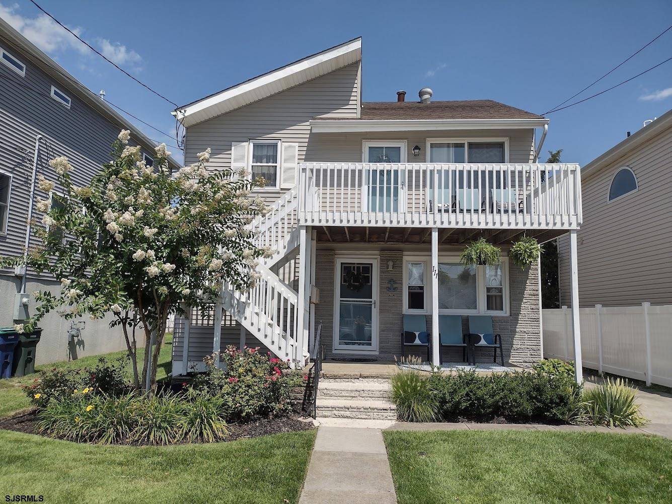 111 4th St #A,  Brigantine,  NJ 08203-9999