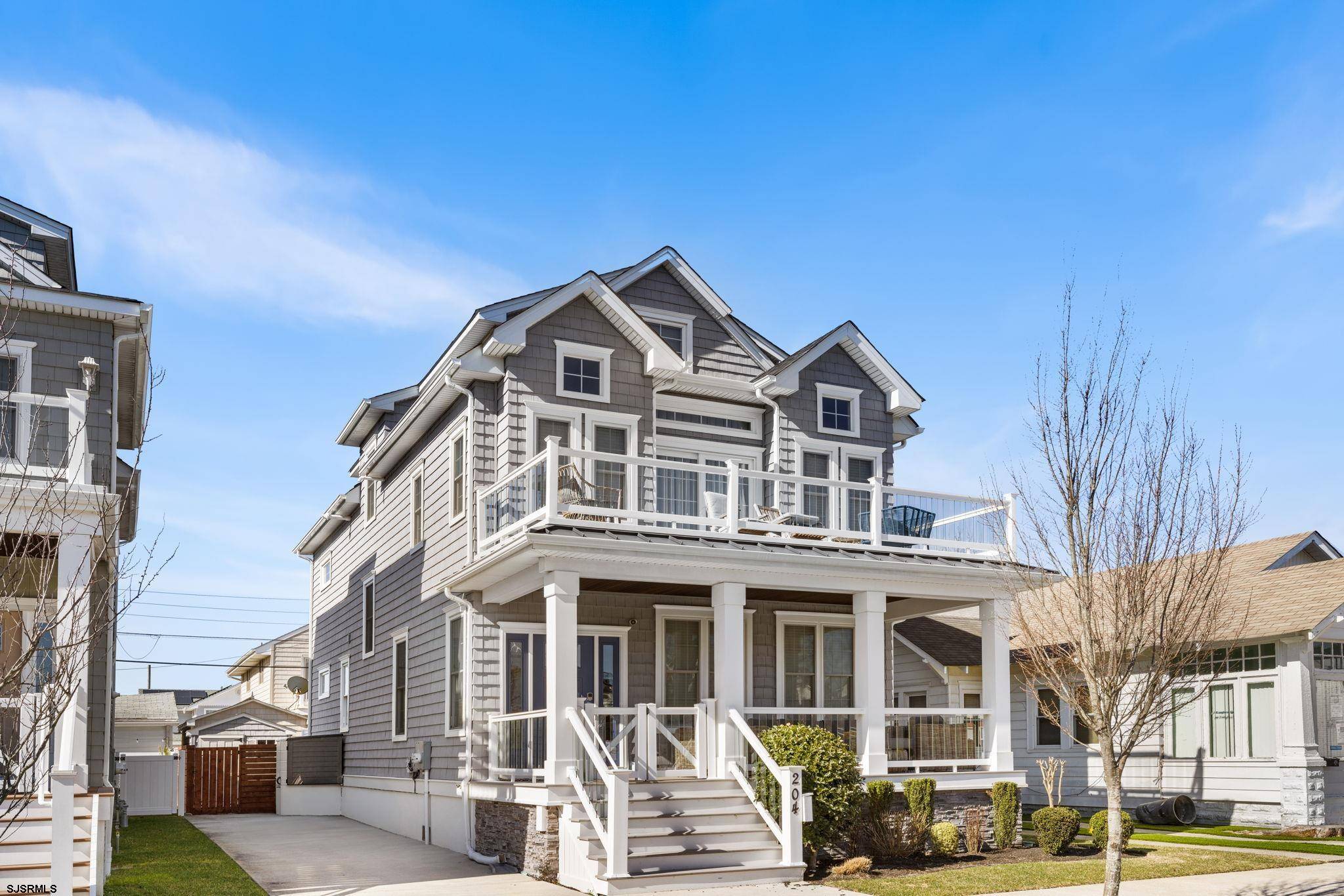 204 N Union Ave, Margate, NJ 08402