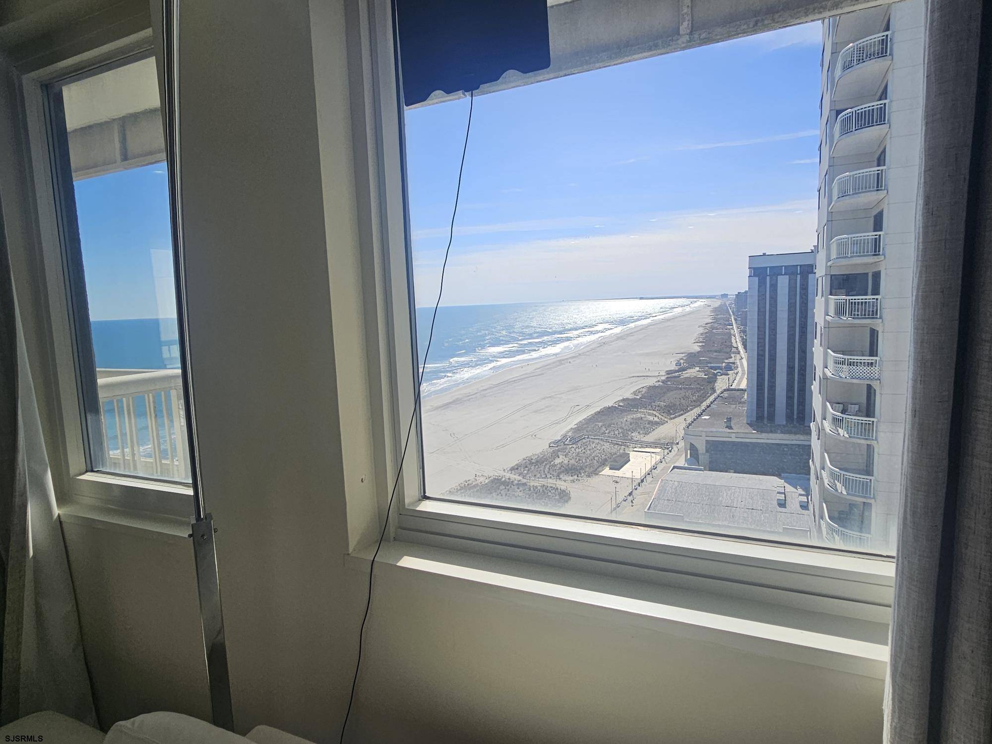 Atlantic City, NJ 08401,3101 Boardwalk #2312-1