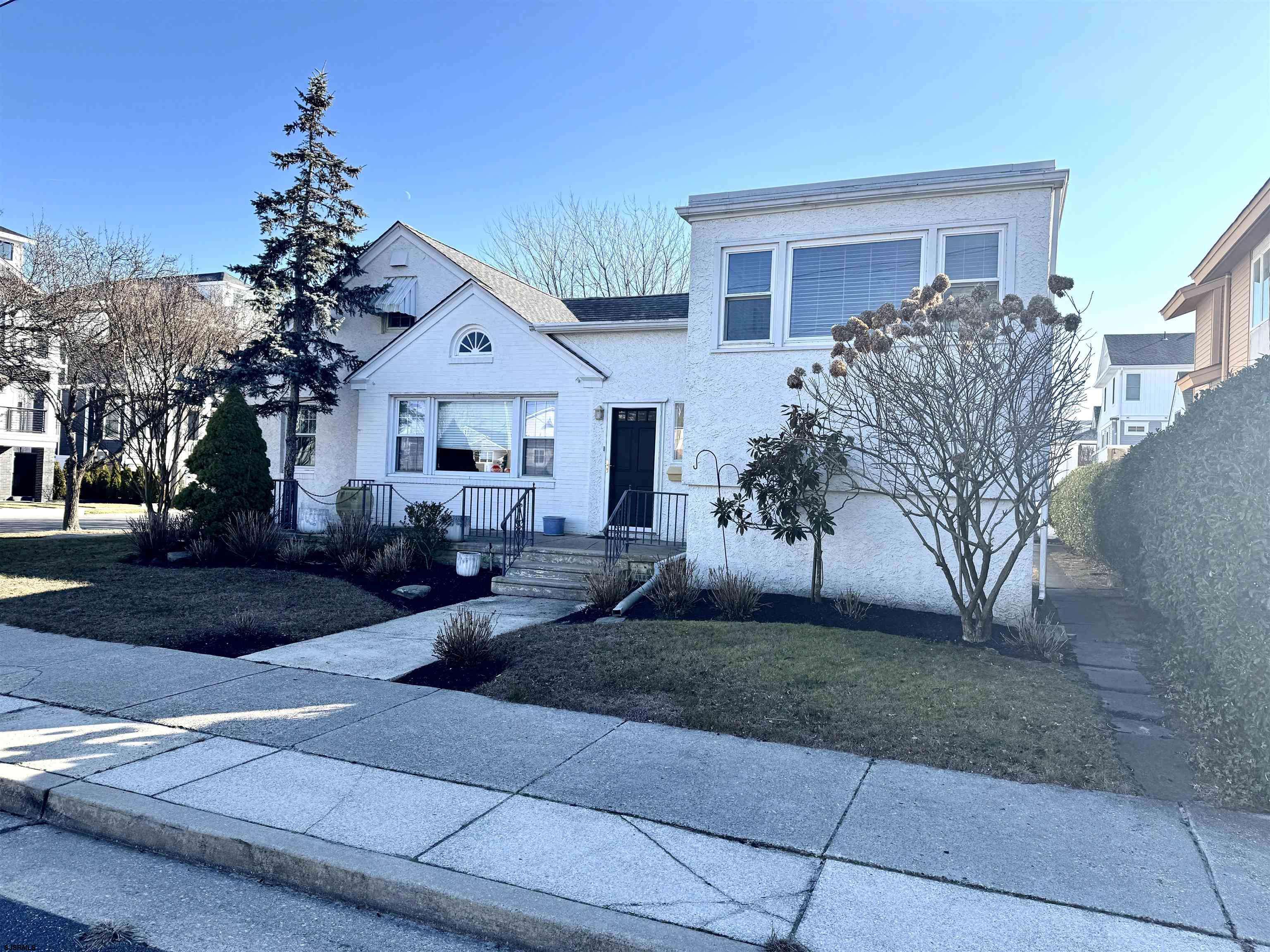 2912 Winchester Ave, Longport, NJ 08403-1395