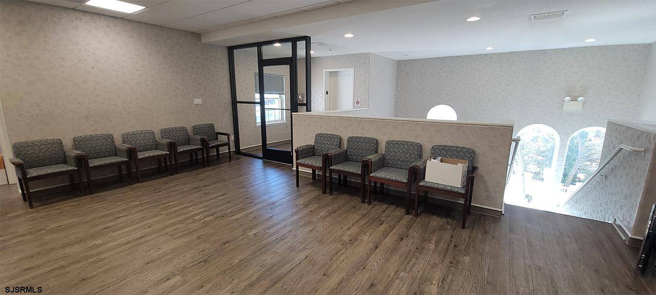 Somers Point, NJ 08244,110 Harbor Ln