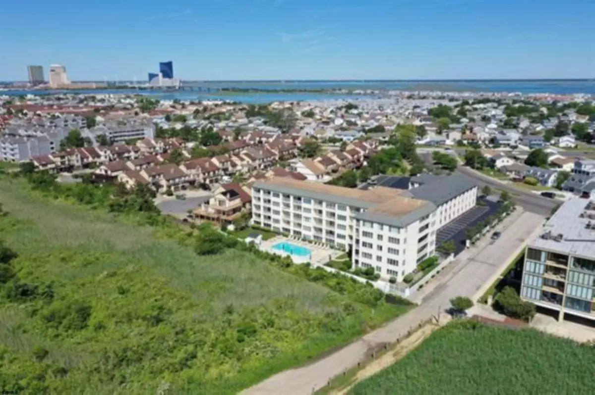 Brigantine, NJ 08203,4600 W Brigantine #204