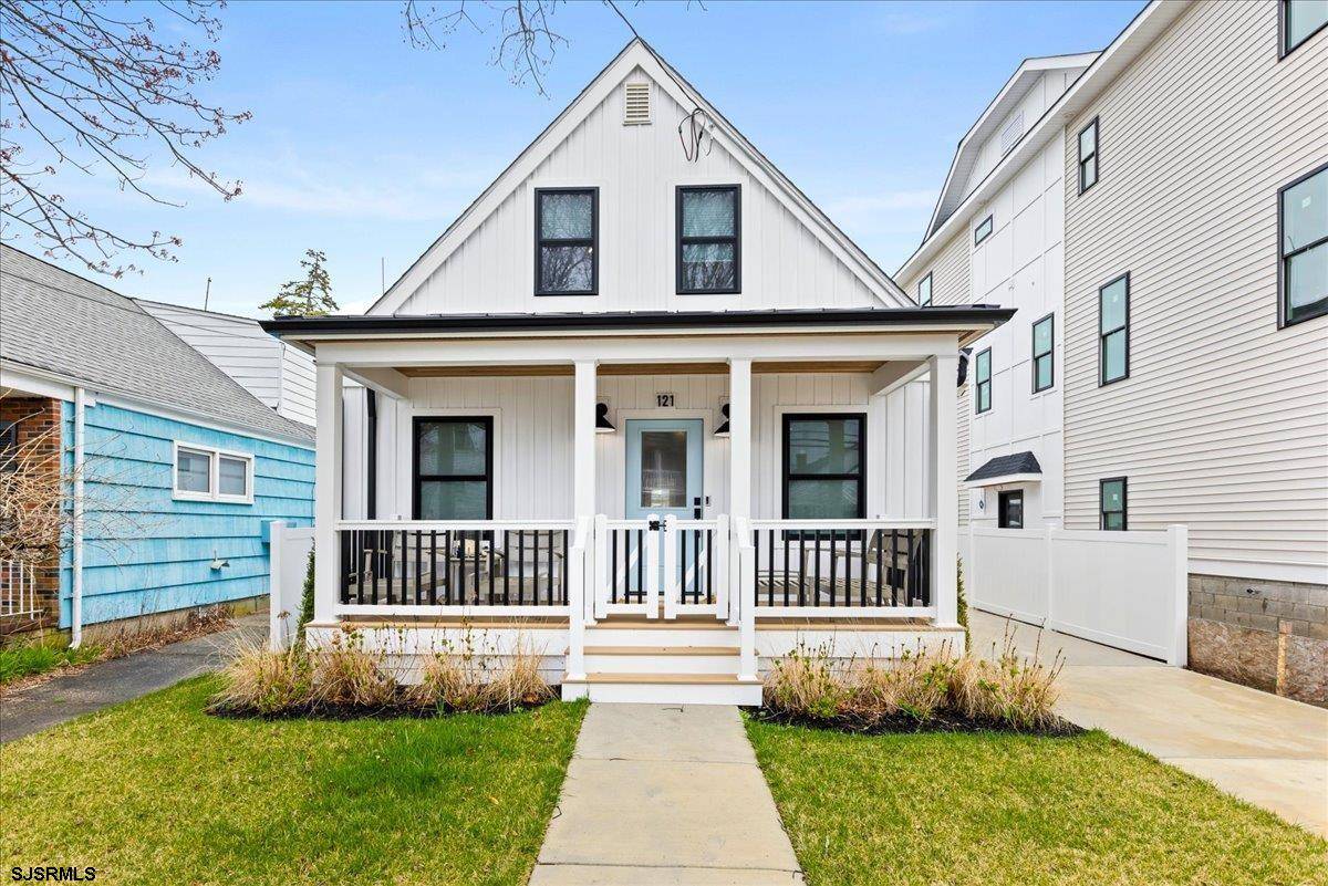 121 N Gladstone Ave, Margate, NJ 08402