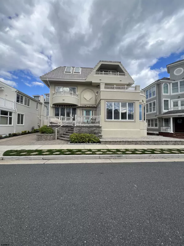 Margate, NJ 08402,105 S Clermont Ave