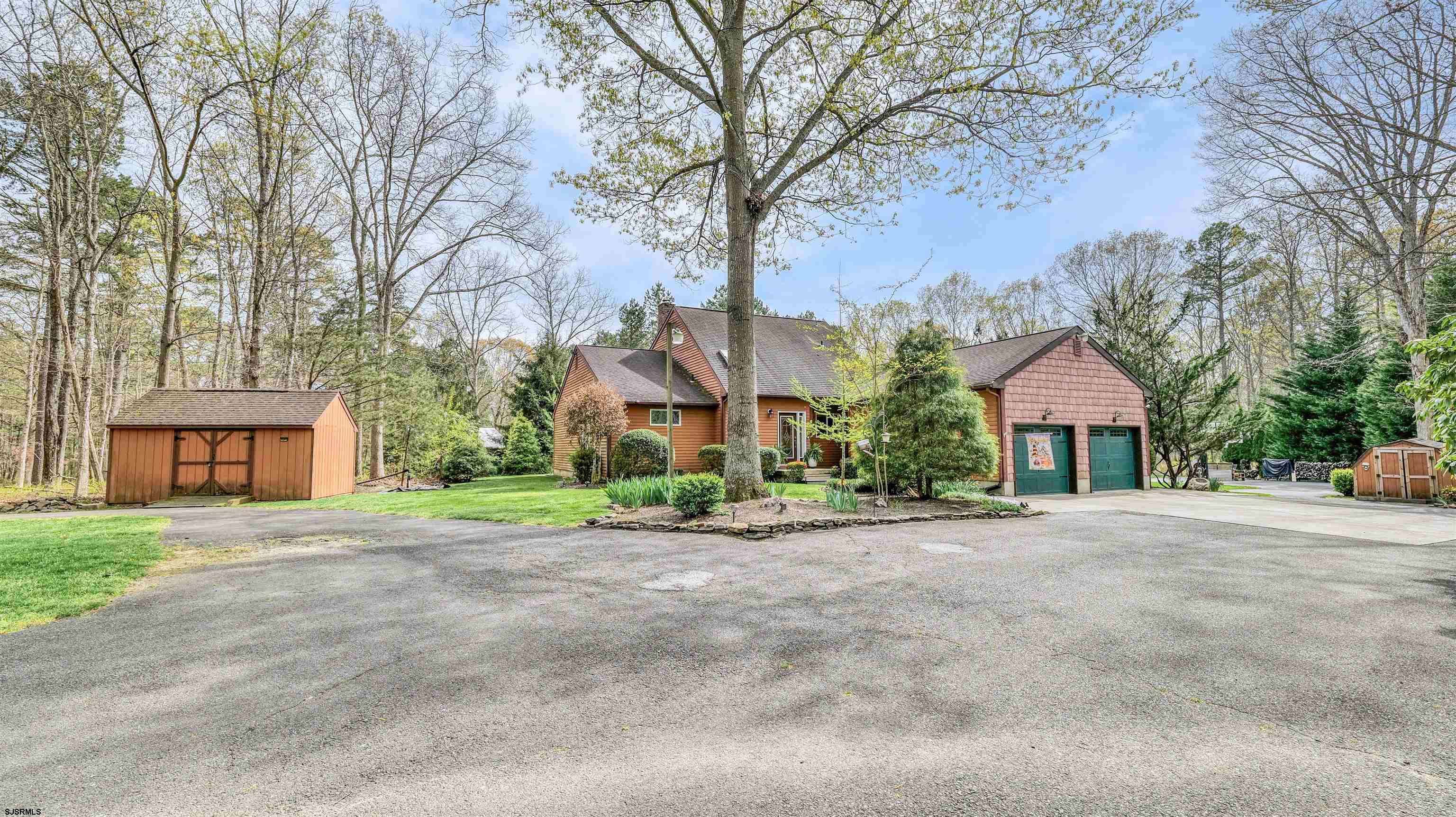 171 Asbury Road, Egg Harbor Township, NJ 08234