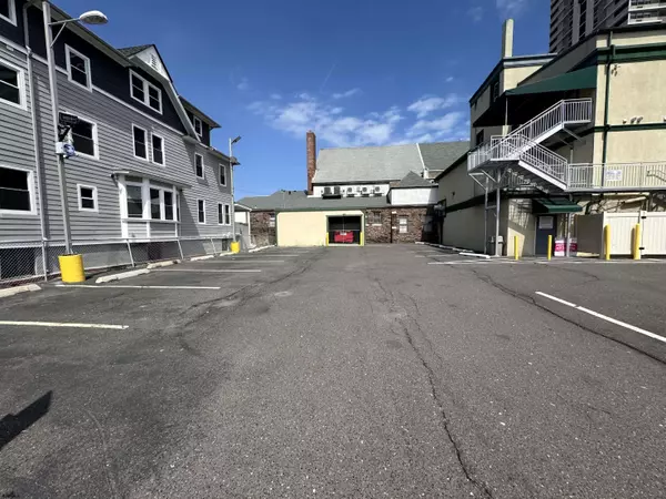 Atlantic City, NJ 08401,1217 Pacific Avenue