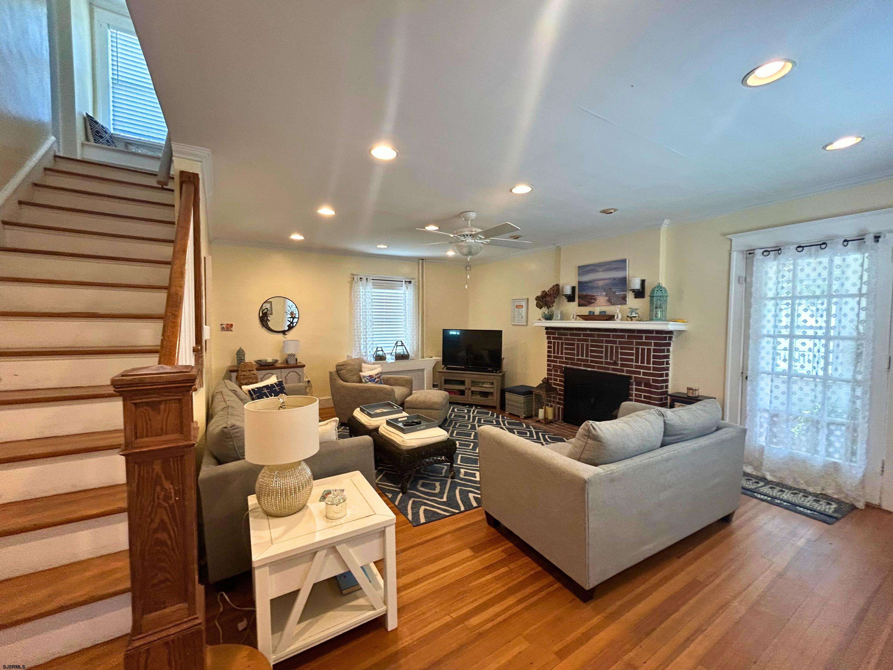 Ventnor, NJ 08406,239 N Dudley Ave