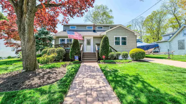 202 Davis Ave, Northfield, NJ 08225
