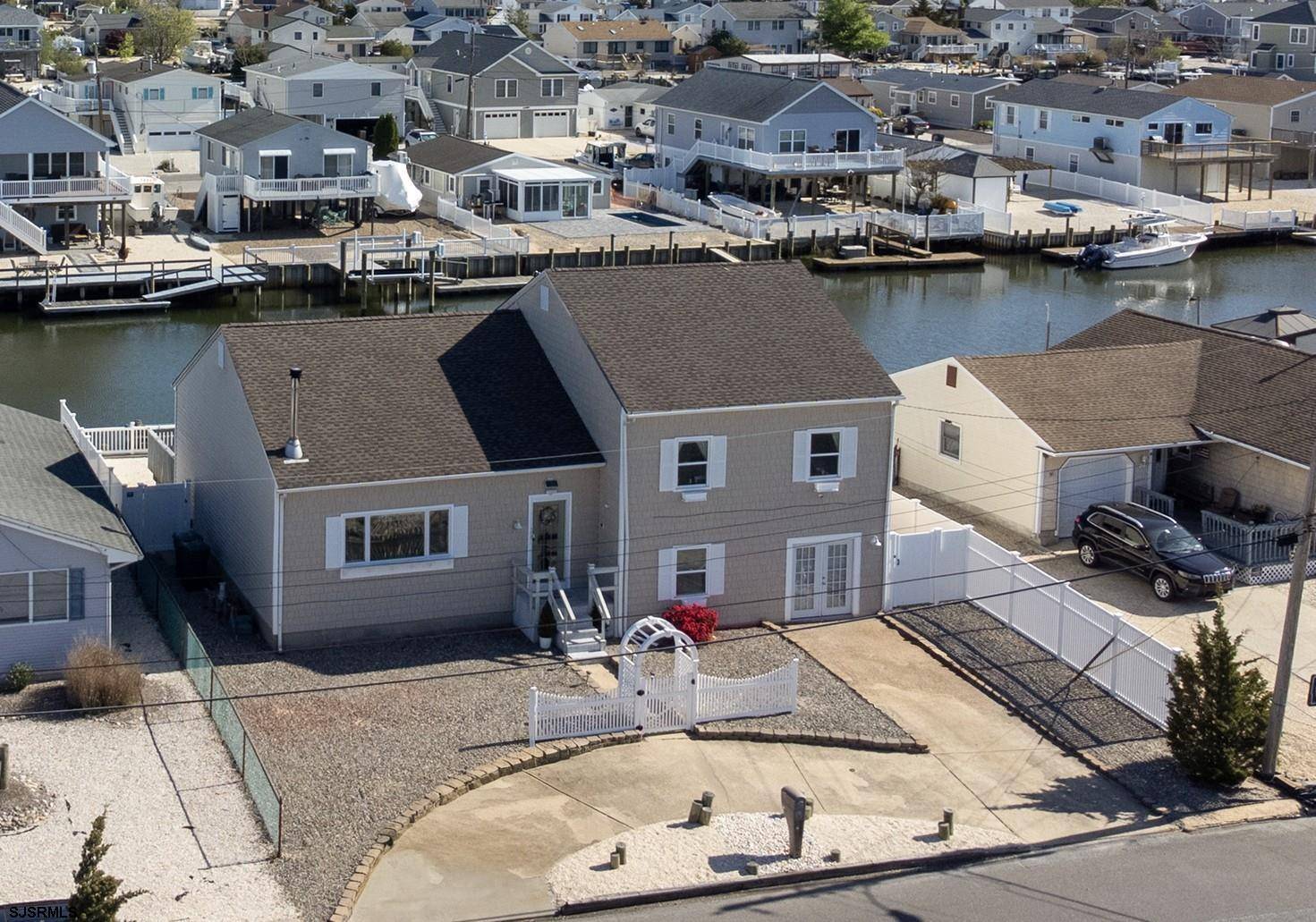 109 E Schuylkill, Little Egg Harbor Township, NJ 08087-1111