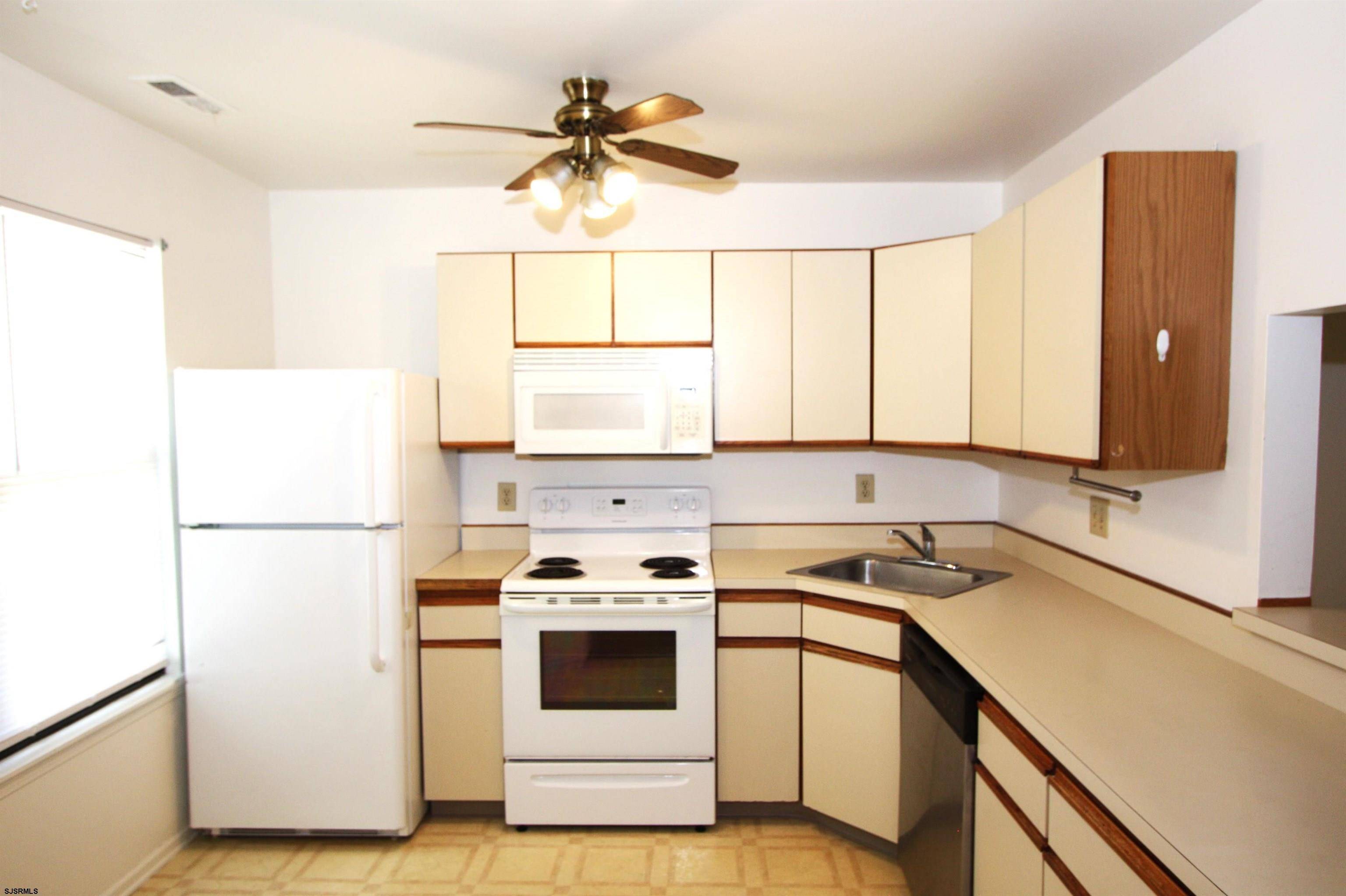 Mays Landing, NJ 08330,2616 Canyon Ct
