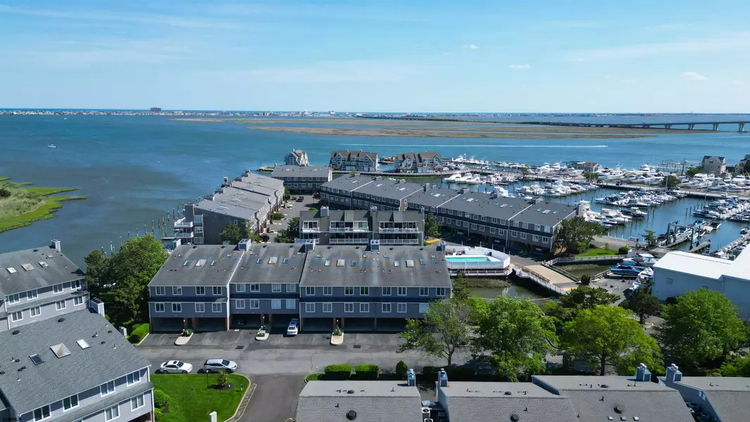 903 Harbour Cove #903, Somers Point, NJ 08244