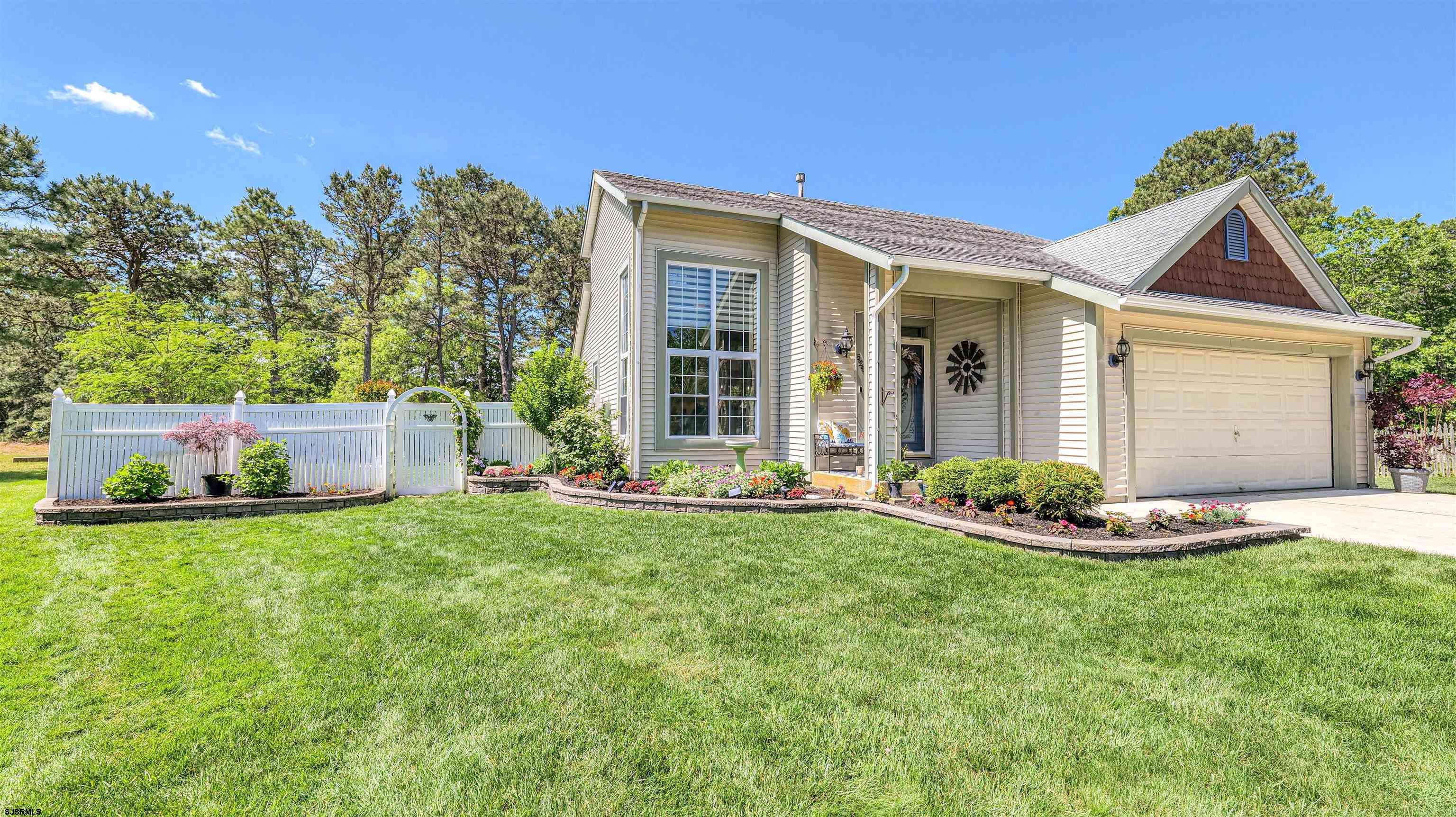 521 Saratoga Place, Smithville, NJ 08205