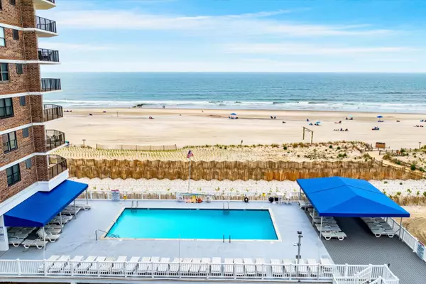 Margate, NJ 08402,9100 Beach Apt 306