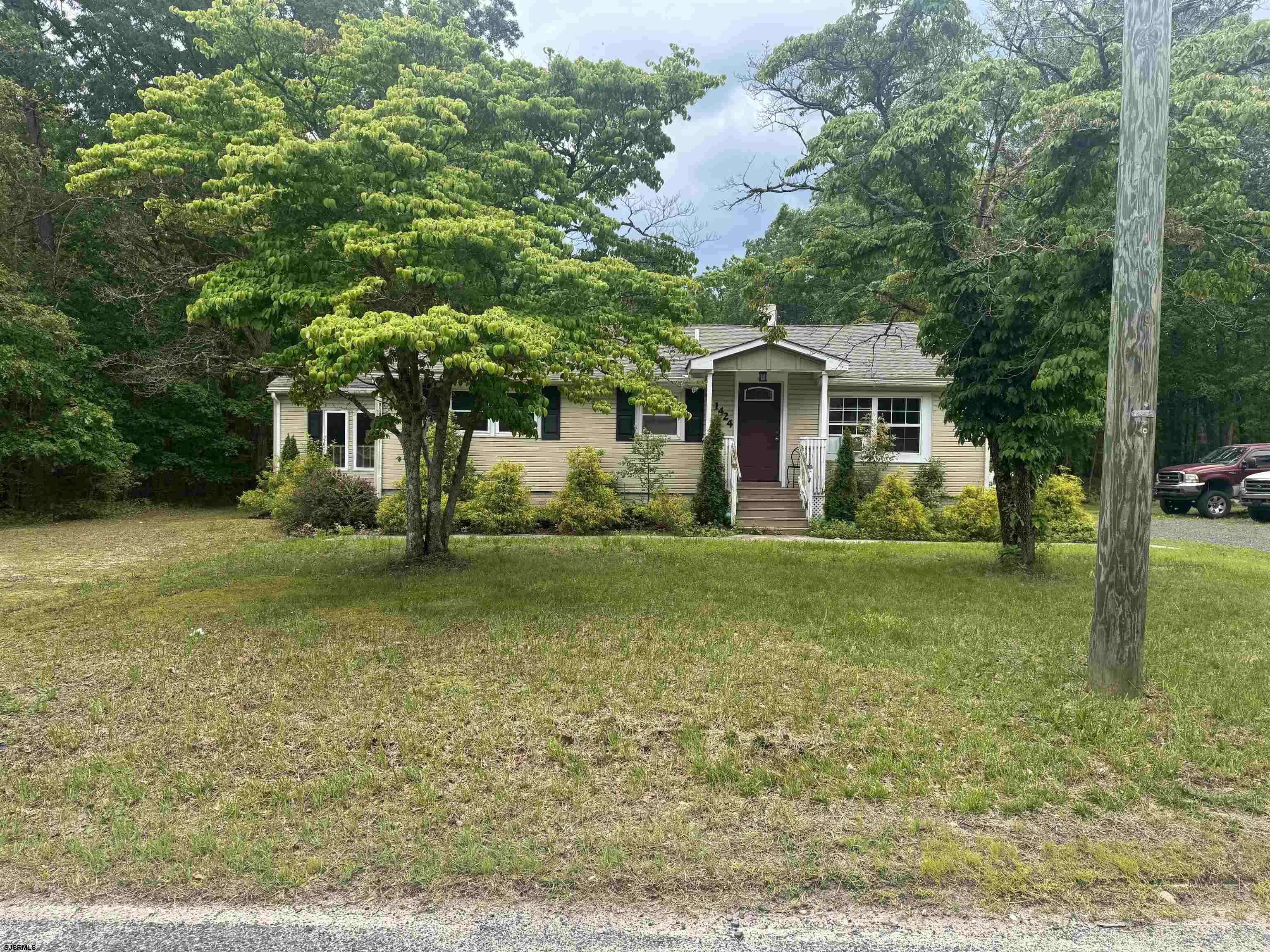 Mays Landing, NJ 08330,1424 W Point Ave Ave