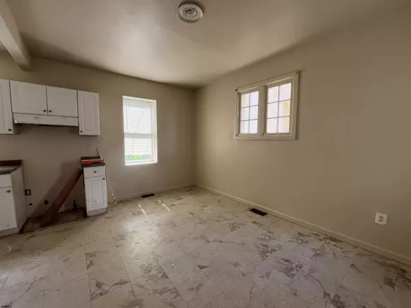Atlantic City, NJ 08401,14 Belle Haven Ct