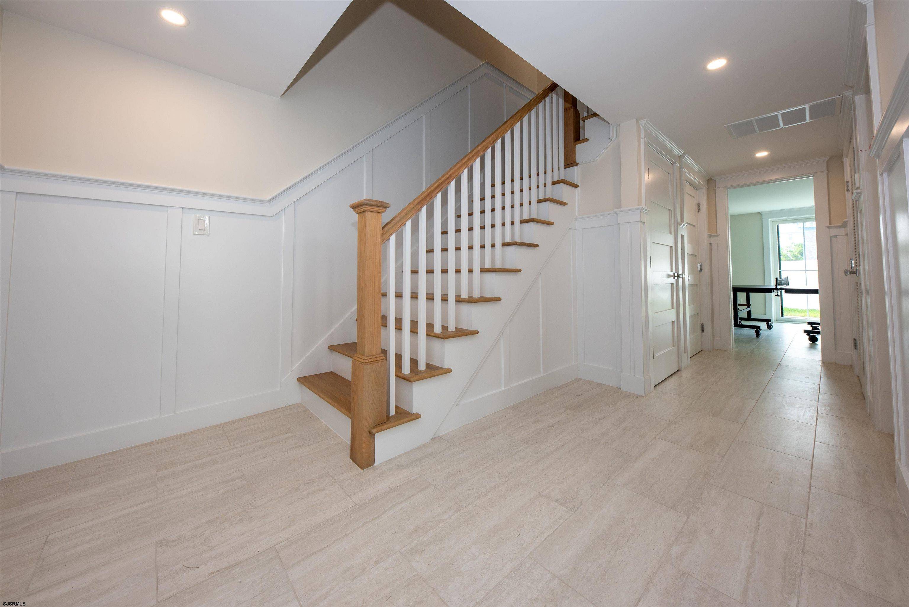 Ocean City, NJ 08226,632 B Ocean Avenue #2