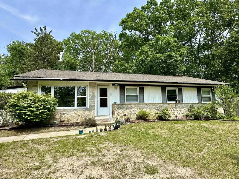108 Martin L King Ave Ave, Egg Harbor Township, NJ 08234