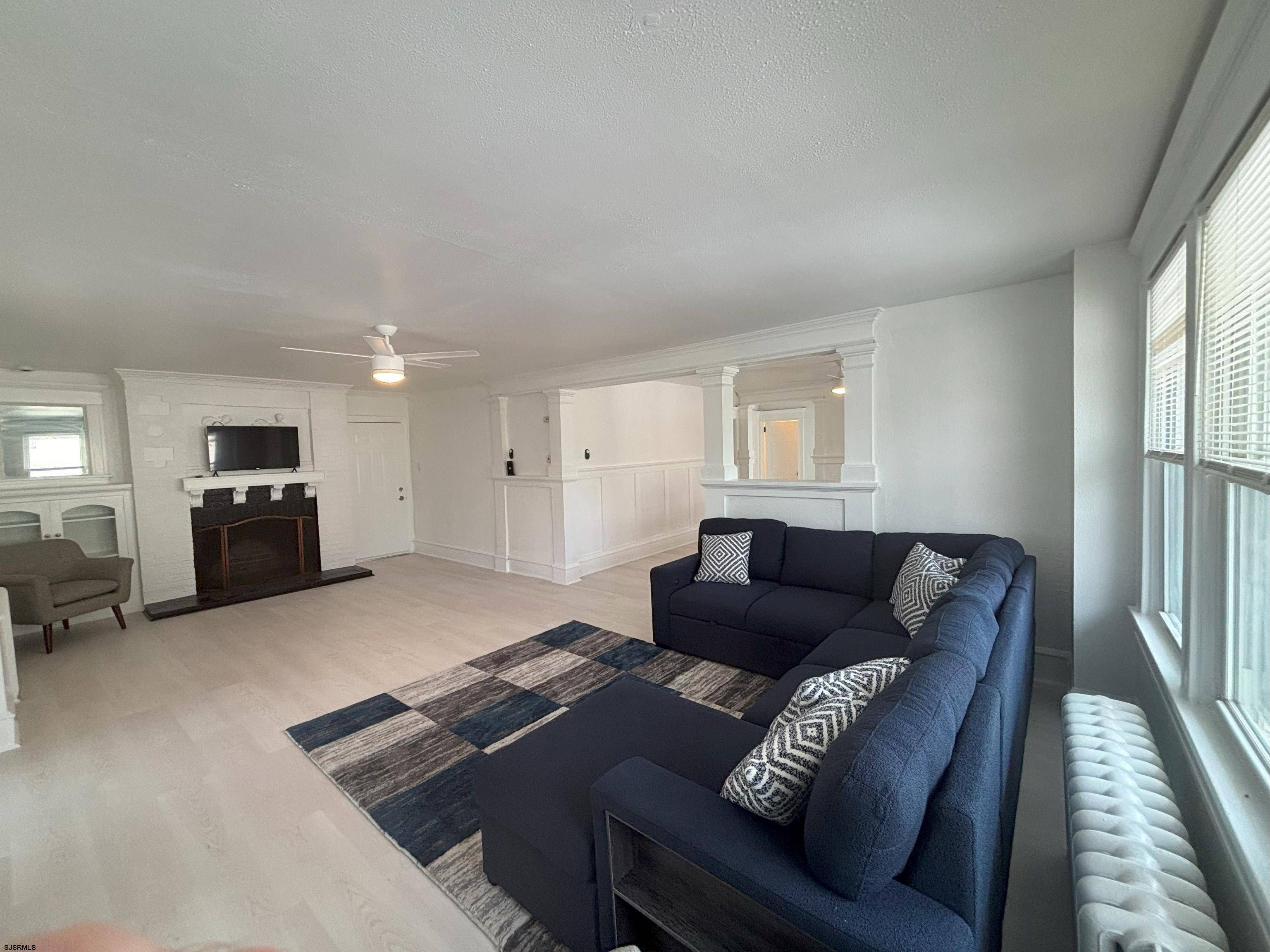 5117 Ventnor Ave, Ventnor, NJ 08406