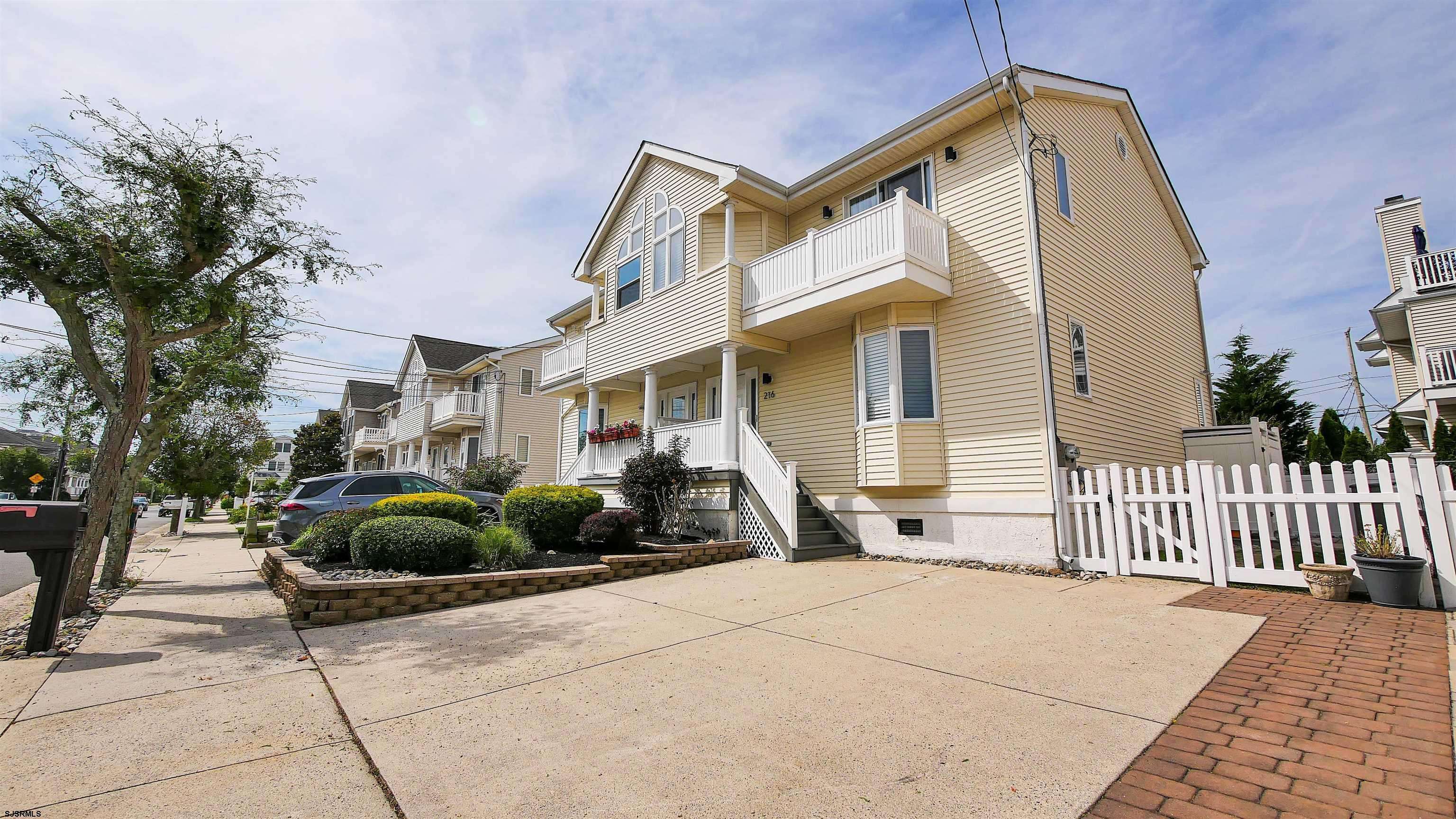 Margate, NJ 08402,216 N Coolidge Ave