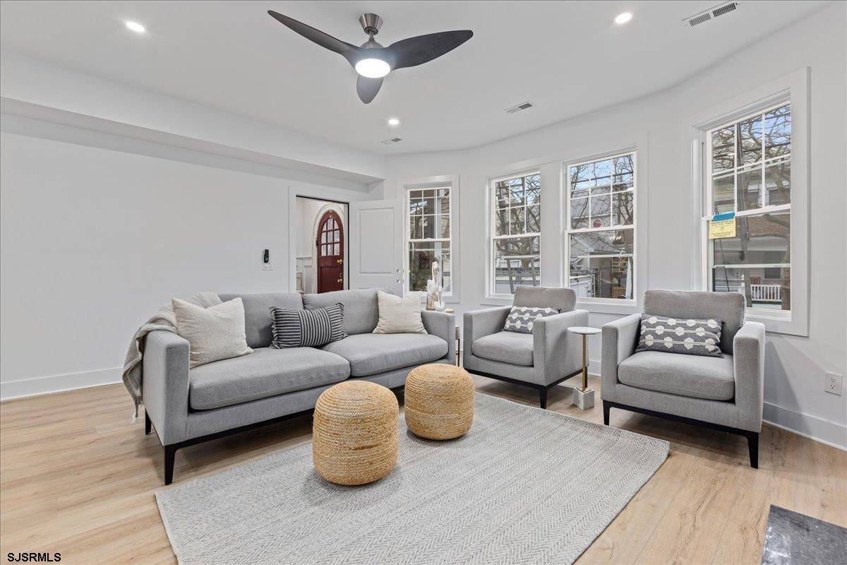 Ventnor, NJ 08406,23 N Vassar #1