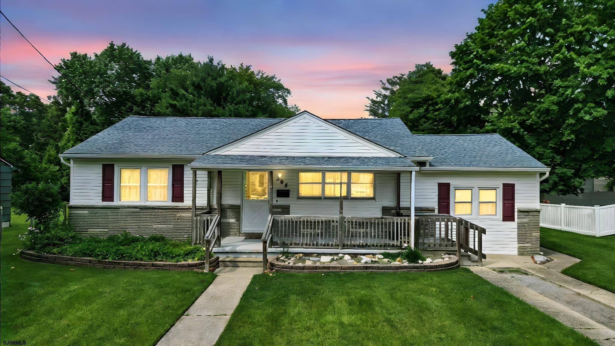 304 Hamilton Ave, Linwood, NJ 08221