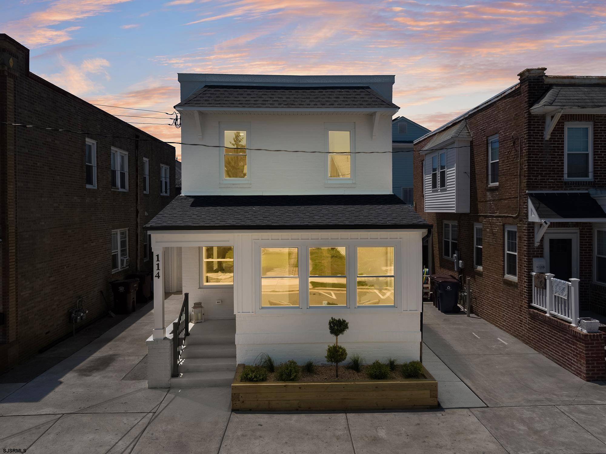 Ventnor, NJ 08406,114 N Avolyn Ave