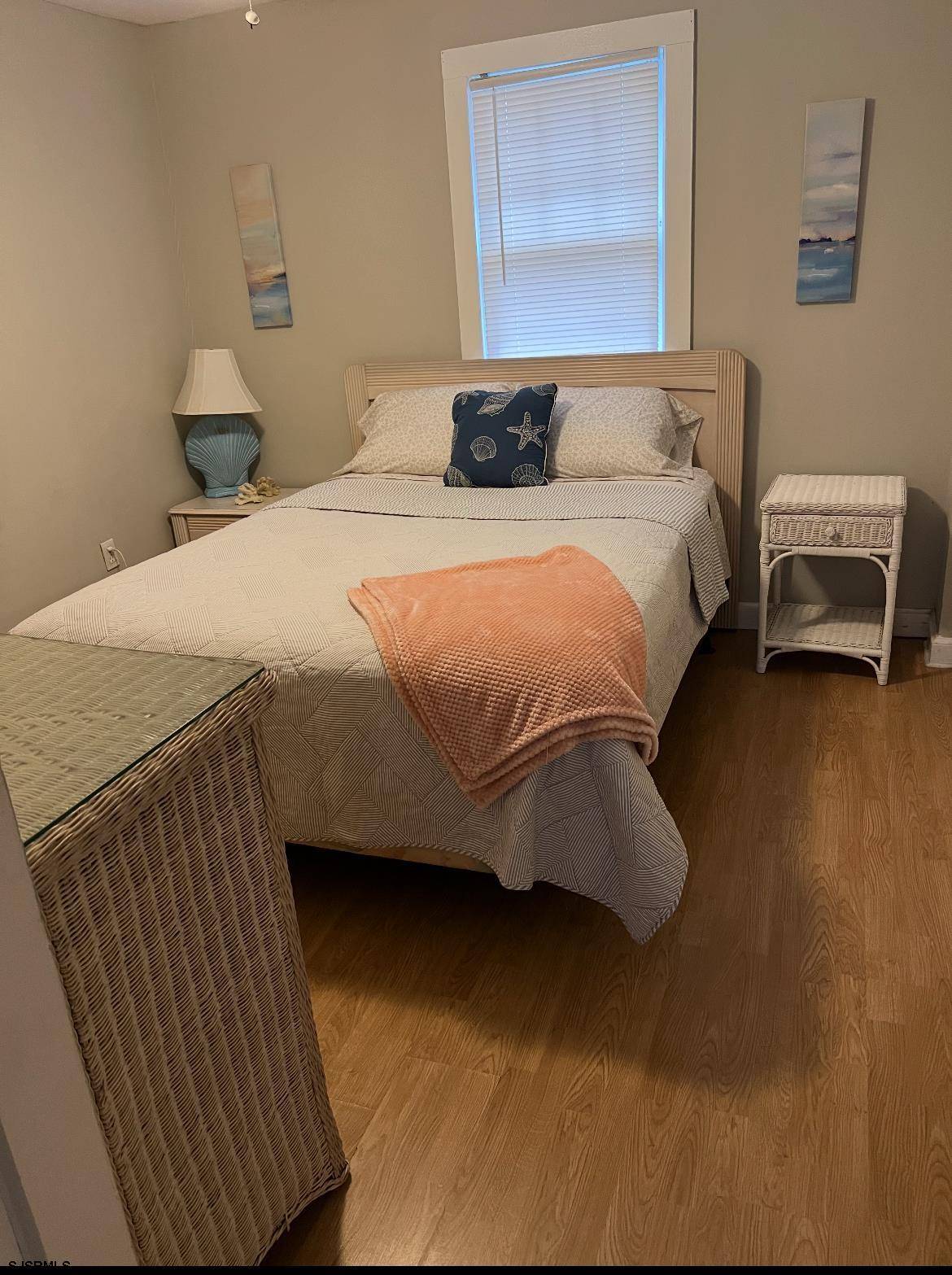 Sea Isle City, NJ 08243,28 40th St