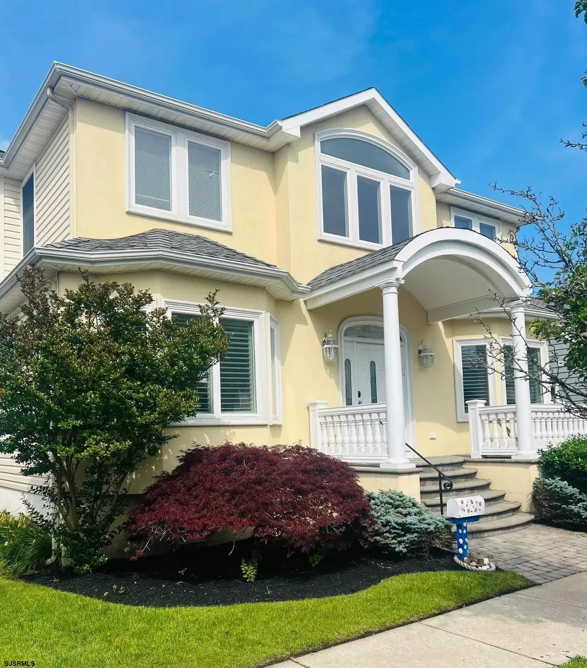 Margate, NJ 08402,21 N Kenyon Ave Ave