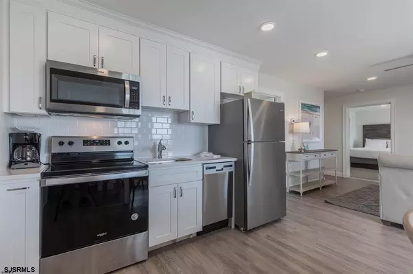 Ocean City, NJ 08226,719 E 10th #401