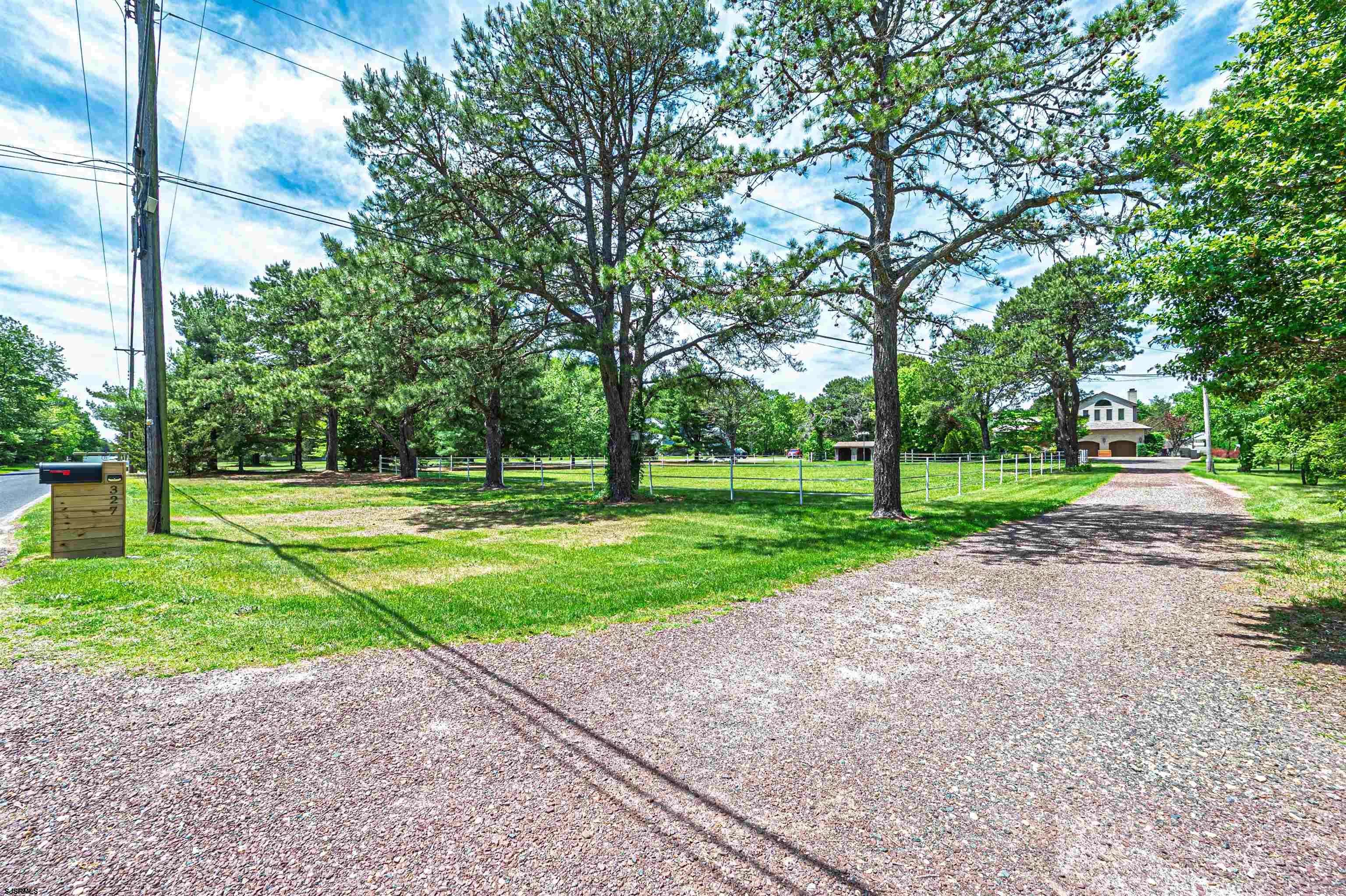 Galloway Township, NJ 08215,327 S Vienna Ave Ave