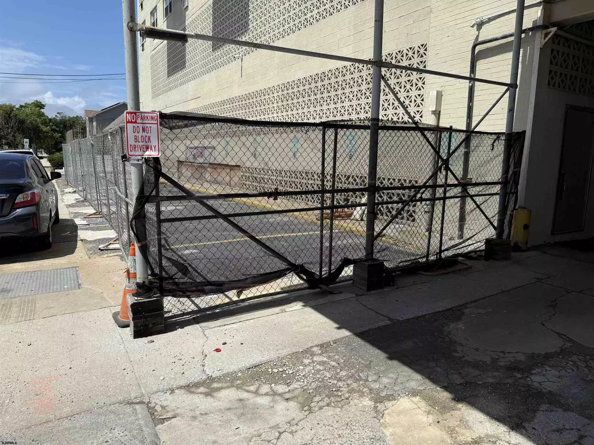 Atlantic City, NJ 08401,3817 Ventnor Ave