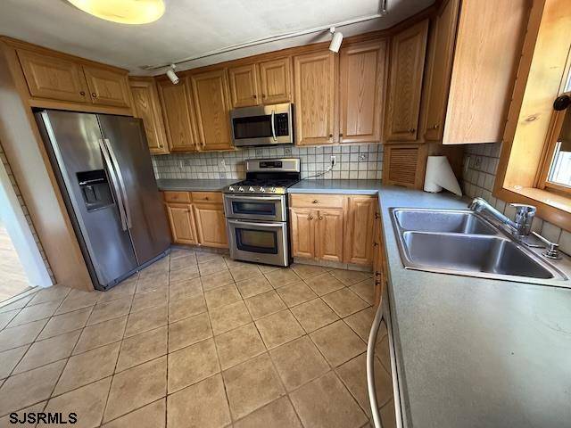 Northfield, NJ 08225,41 E Vernon Ave