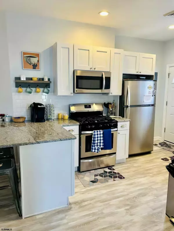 Ventnor, NJ 08406,18 N Newark Ave