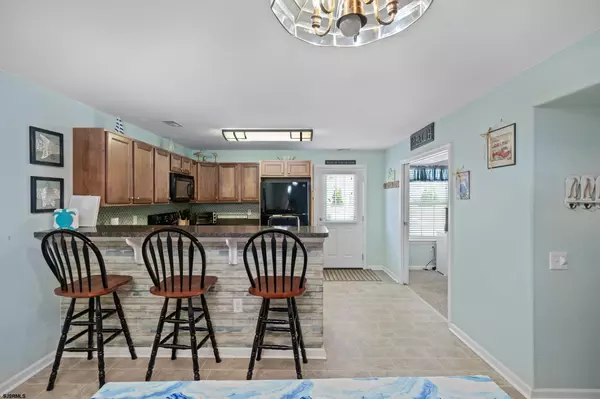 Wildwood, NJ 08260,309 E Poplar Ave #102